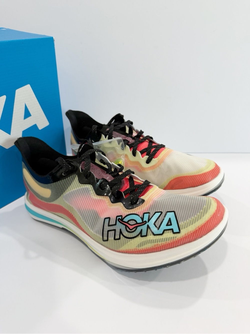 Hoka One One Cielo X 3 MD Unisex Spikes Running Shoes